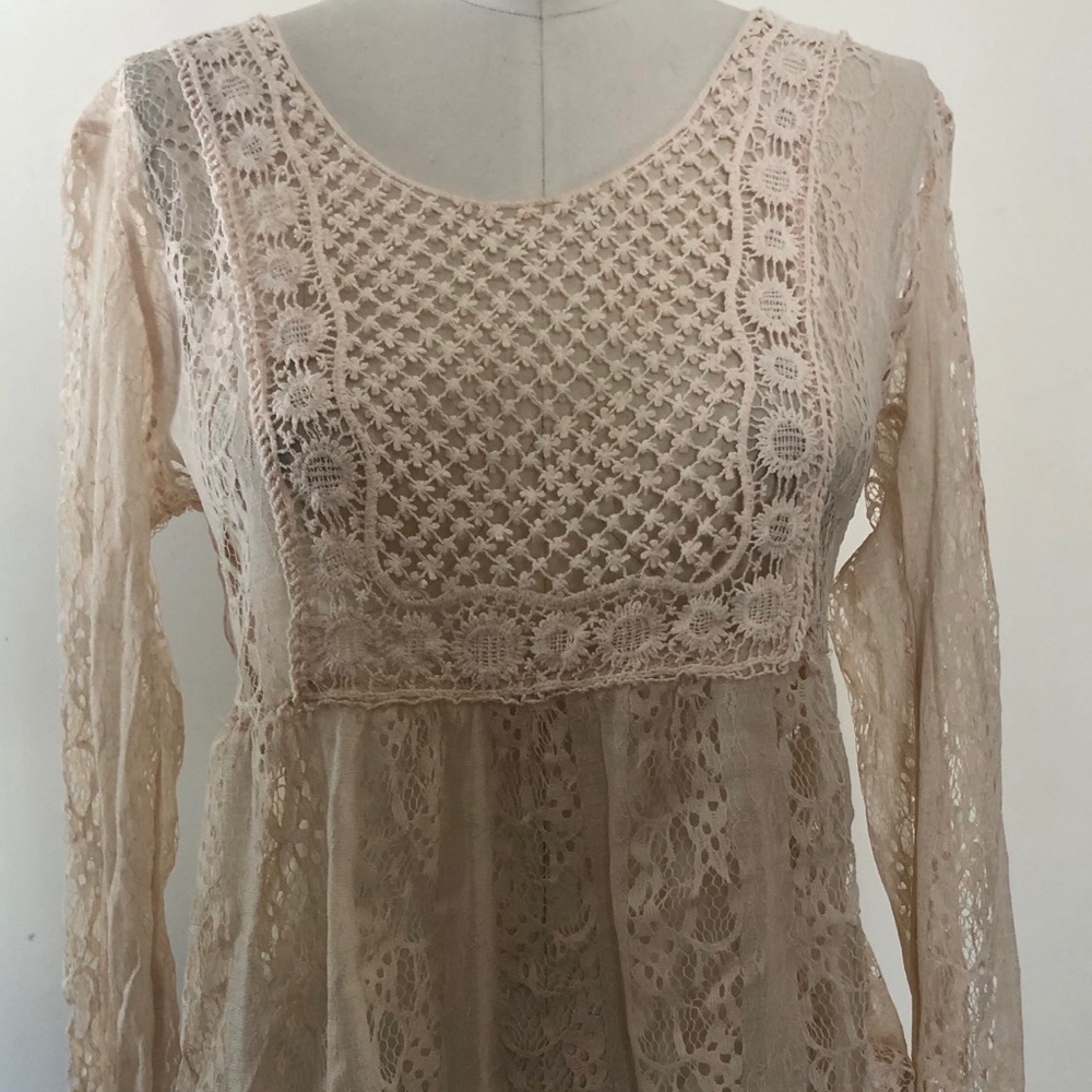 Lace top